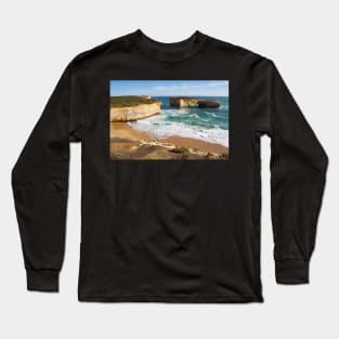 London Bridge, limestone cliffs Port Campbell, Victoria, Australia. Long Sleeve T-Shirt